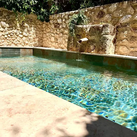 La Maison Du Courtil, Citron-caramel Апартаменты Мустье-Сент-Мари