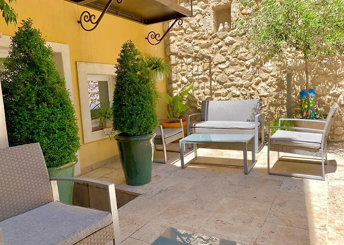 Apartment La Maison Du Courtil, Citron-caramel *